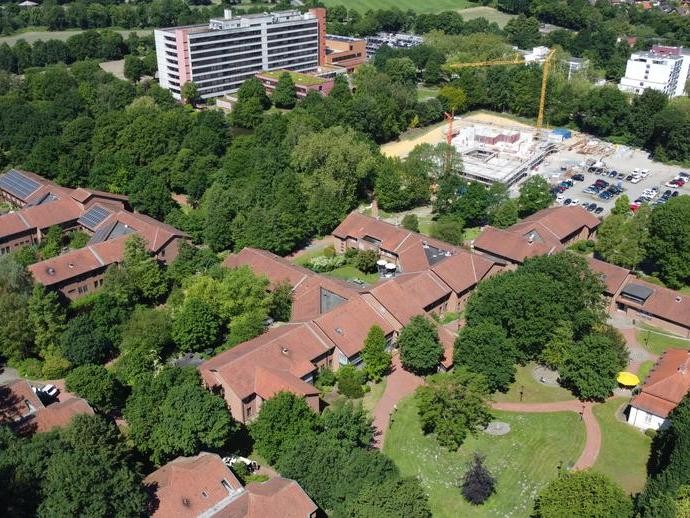 None (vergrößerte Bildansicht wird geöffnet)