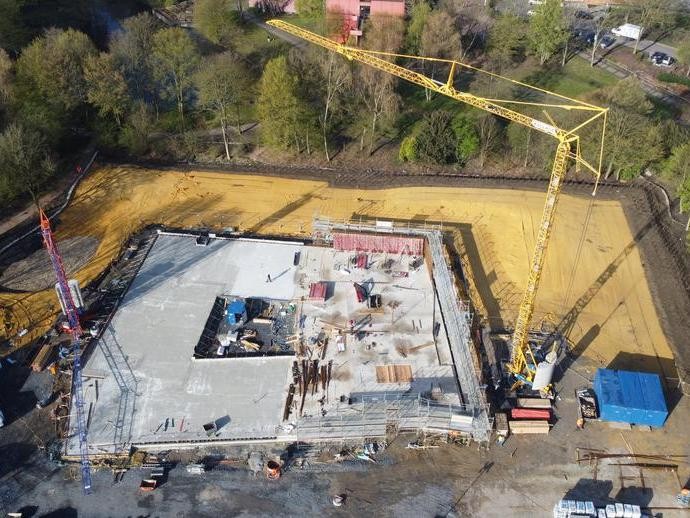 None (vergrößerte Bildansicht wird geöffnet)