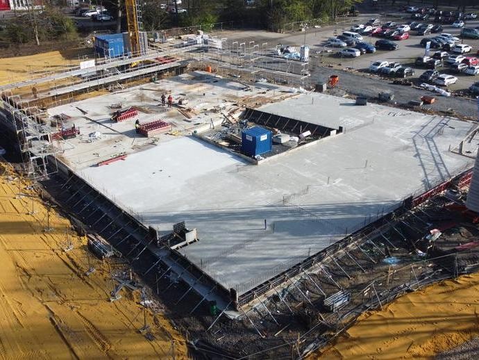 None (vergrößerte Bildansicht wird geöffnet)