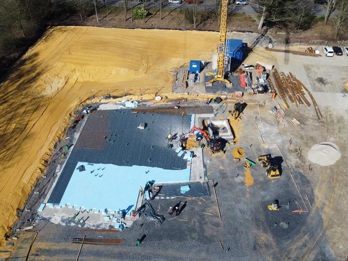 None (vergrößerte Bildansicht wird geöffnet)