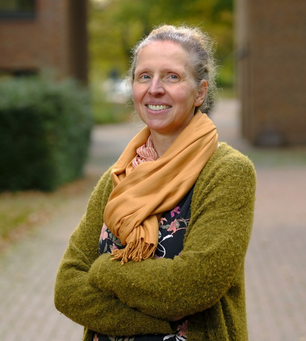 Petra Akeme ist Sozialarbeiterin in der LWL-Klinik Herten und leitet als Nikotintherapeutin den Rauchfrei-Kurs. Petra Akeme ist Sozialarbeiterin in der LWL-Klinik Herten und leitet als Nikotintherapeutin den Rauchfrei-Kurs.